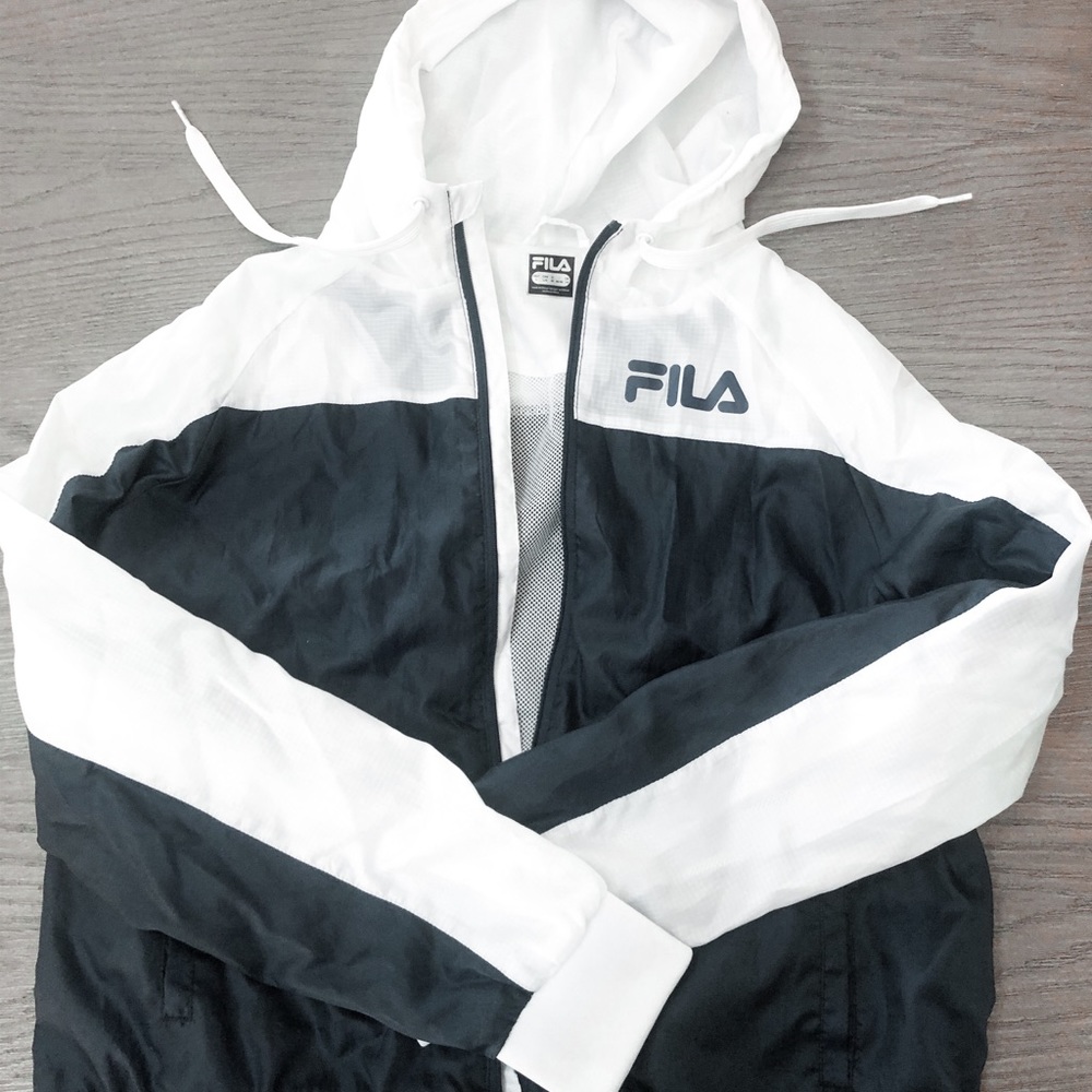 FILA Windbreaker Large Fits Small Blue + White